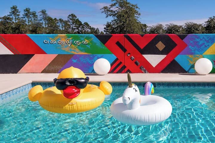Pool 18 of 39